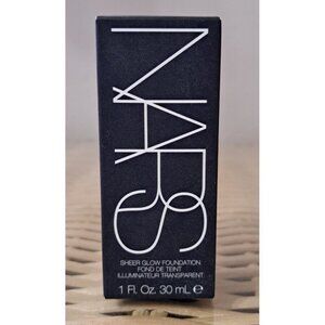 Nars Light Reflecting Foundation OSLO Light 1 - Full Size 30mL / 1 Oz.